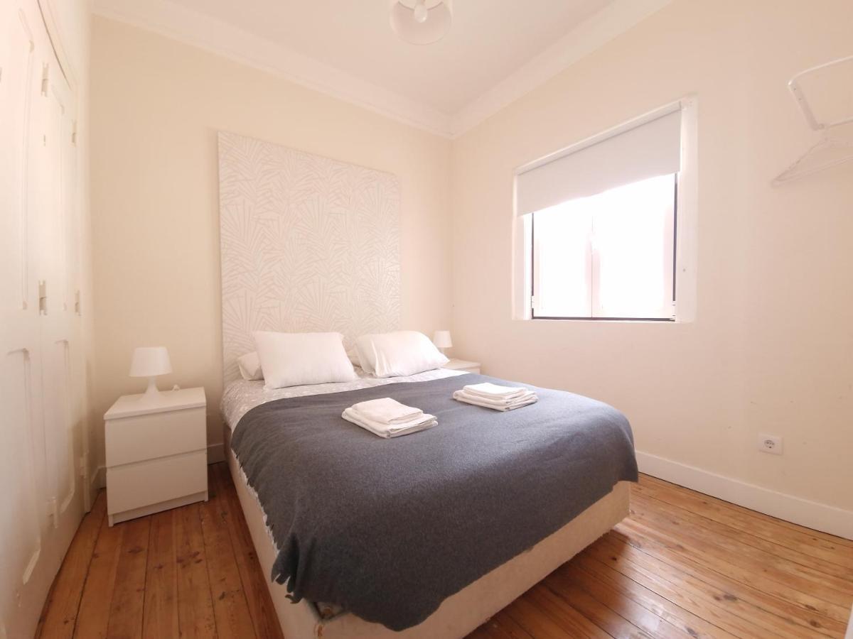 New! Cozy Apartment In The Center Lisbon Luaran gambar